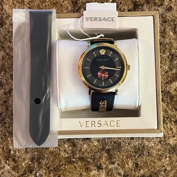 Men’s 42mm Versace watch
